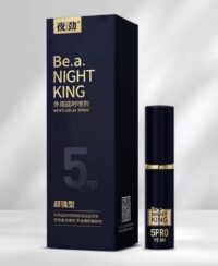 Be.a NIGHT KING, spray retardateur bleu marine pour hommes, offre sophistication et intimité renforcée.