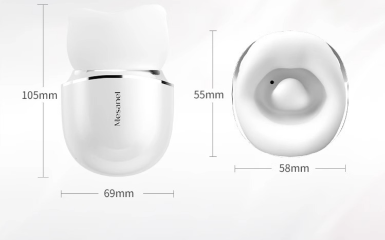 Elegantes, modernes Pflegegerät für effektive Hautpflege in elegantem weißem und verchromtem Design.