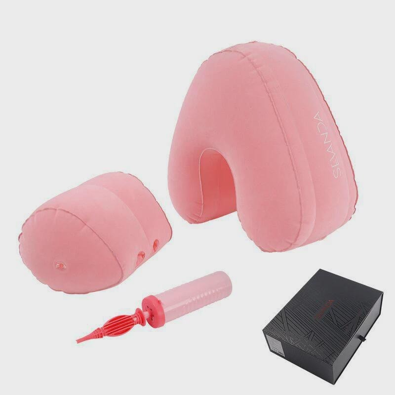 Cojines hinchables de color rosa y bomba para una relajación confortable y experiencias de placer mejoradas.