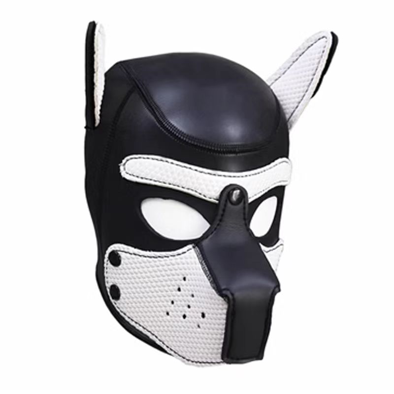 Masque noir et blanc d'inspiration canine pour le cosplay et les jeux de style pour adultes.